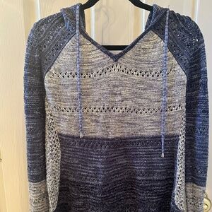 Women's I.N.C Navy & Cream Knitted Sweater, Size M
